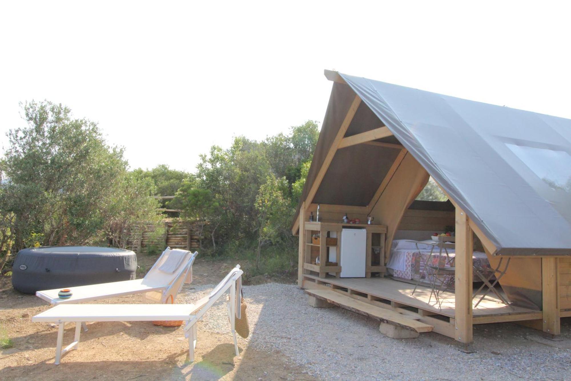 Glamping San Bart Hotel San Vincenzo Bagian luar foto
